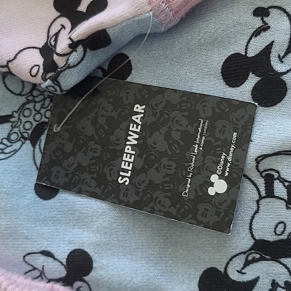 Disney Sleepwear Top Mickey‎ Long Sleeve Large - Picture 4 of 6